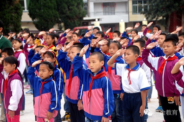 1597297632874536.jpg 20161012111332923292.jpg