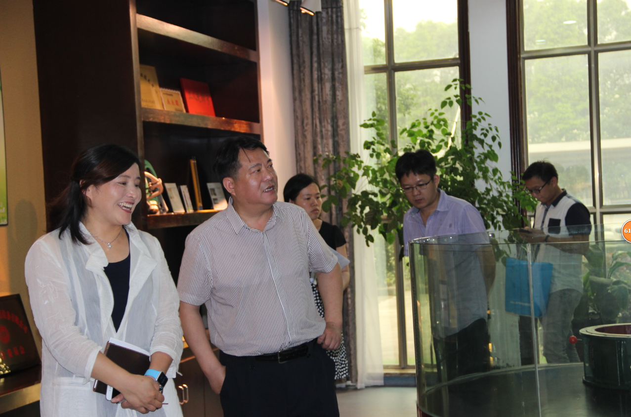 1597299200394218.jpg 2016080810243015818.jpg