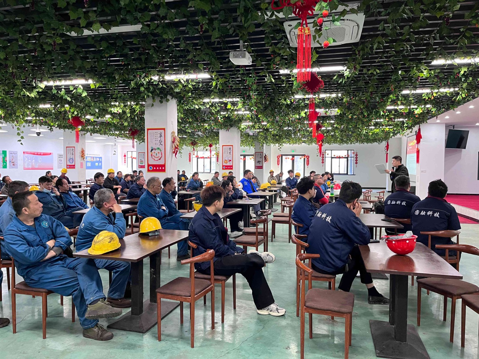 1711096837272886.jpg 7(1).jpg