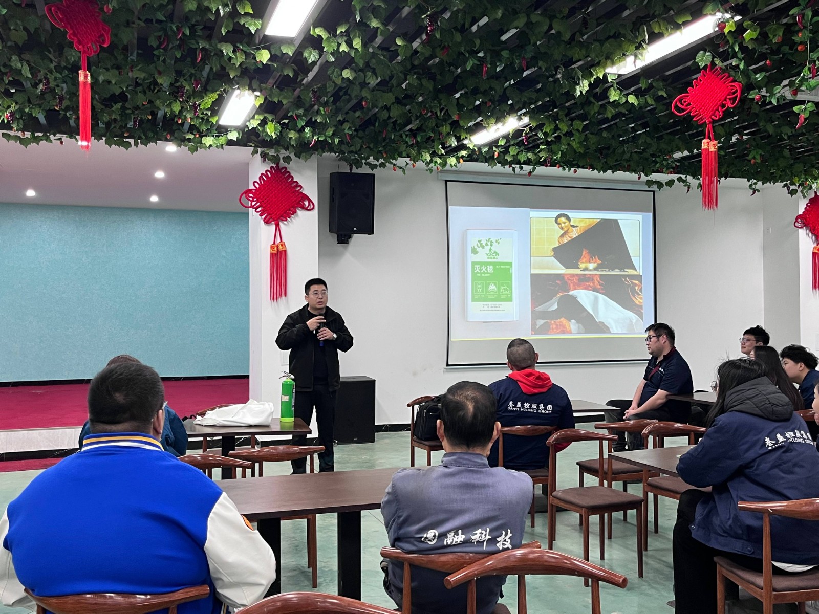 1711096896341611.jpg 8(1).jpg