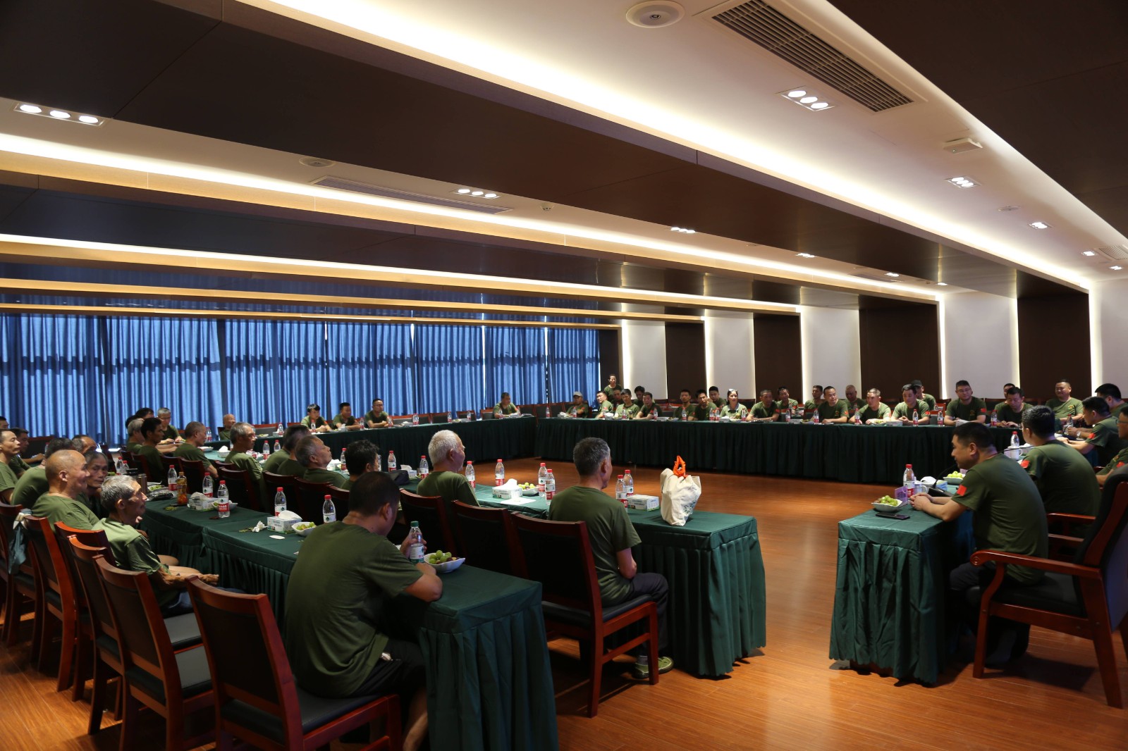 1722302384458828.jpg IMG_5810(1).jpg