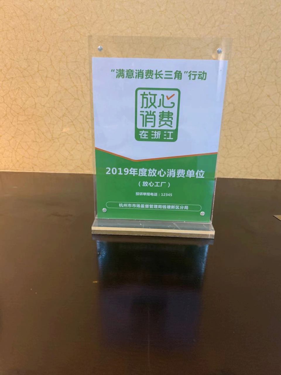 美女被吸乳羞羞白丝69xx