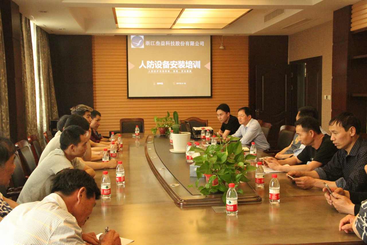 美女被吸乳羞羞白丝69xx