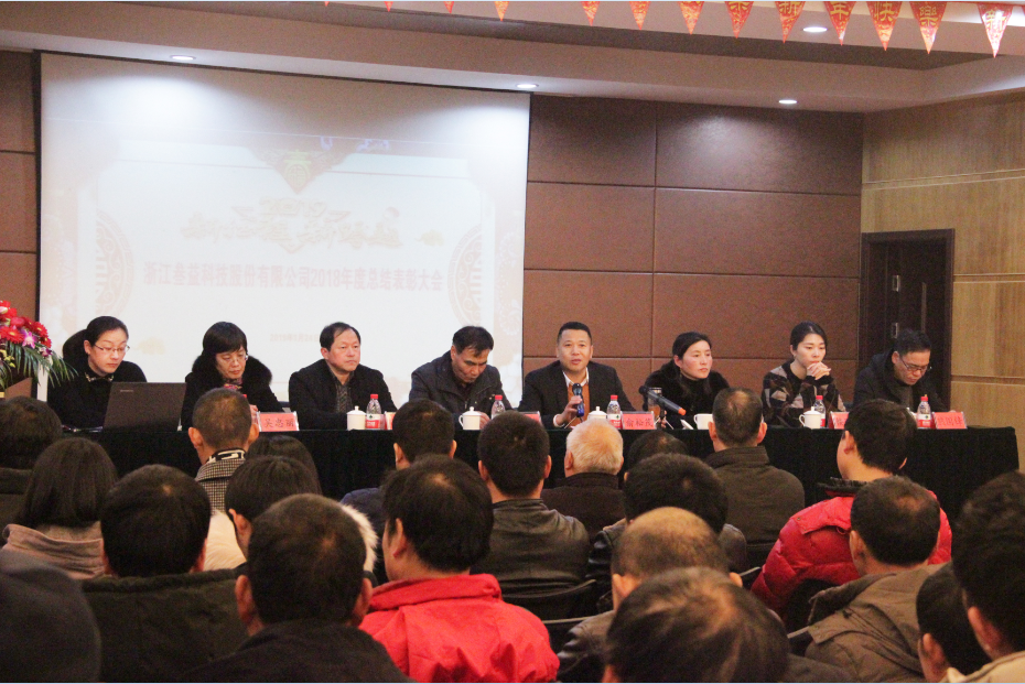 美女被吸乳羞羞白丝69xx