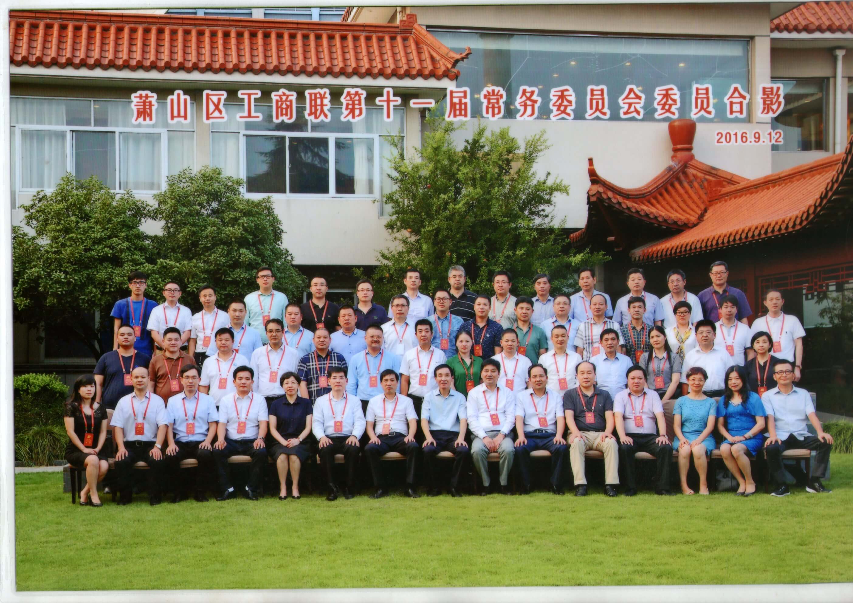 美女被吸乳羞羞白丝69xx