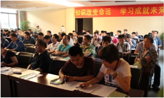 美女被吸乳羞羞白丝69xx