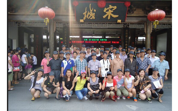 美女被吸乳羞羞白丝69xx