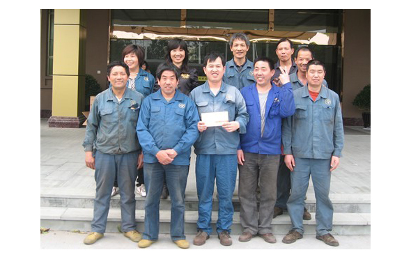 美女被吸乳羞羞白丝69xx