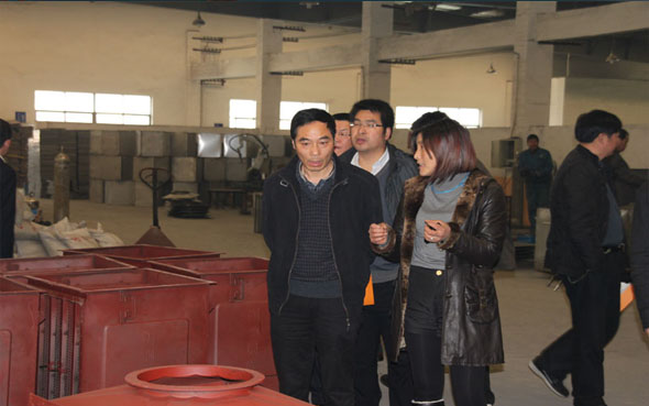 美女被吸乳羞羞白丝69xx