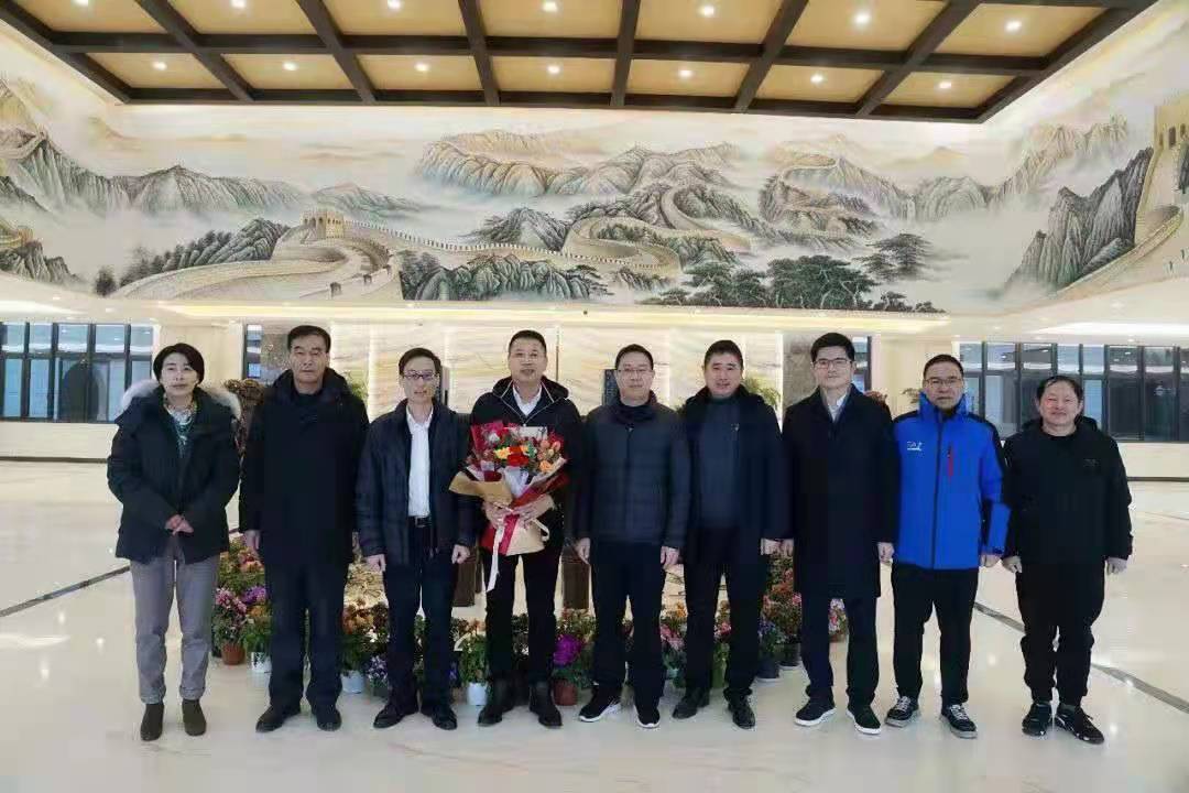 美女被吸乳羞羞白丝69xx