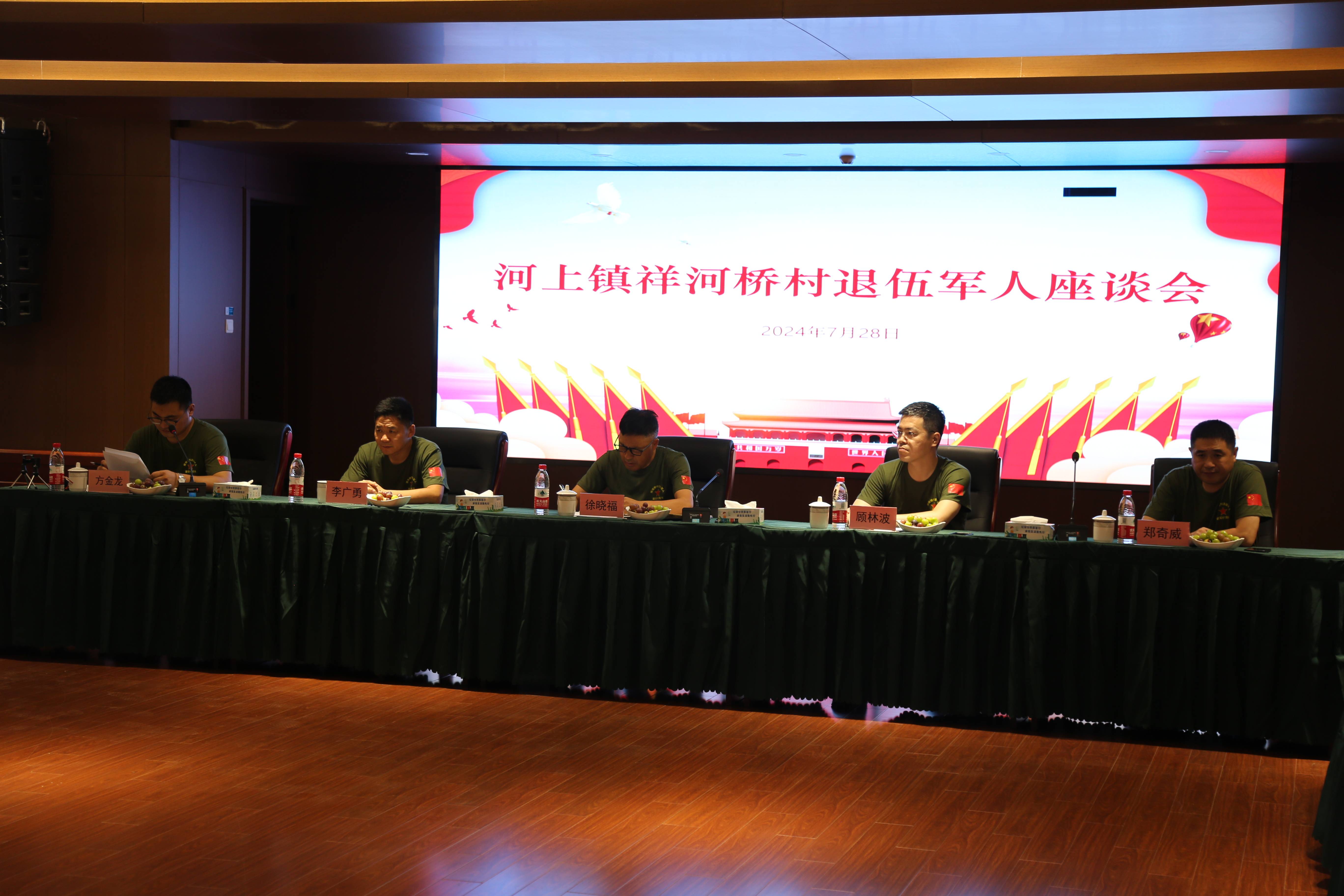 美女被吸乳羞羞白丝69xx